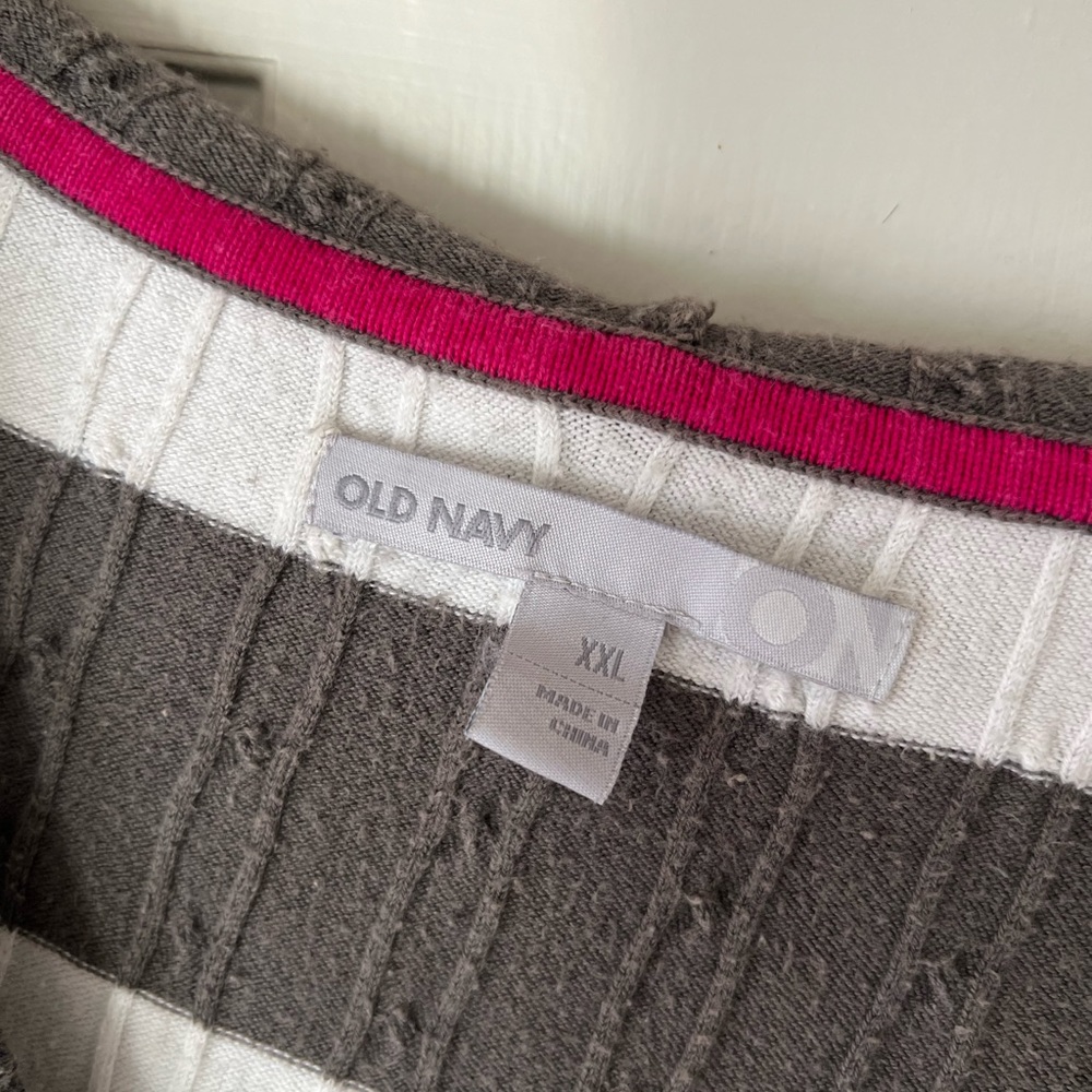 Old Navy hooded sweater